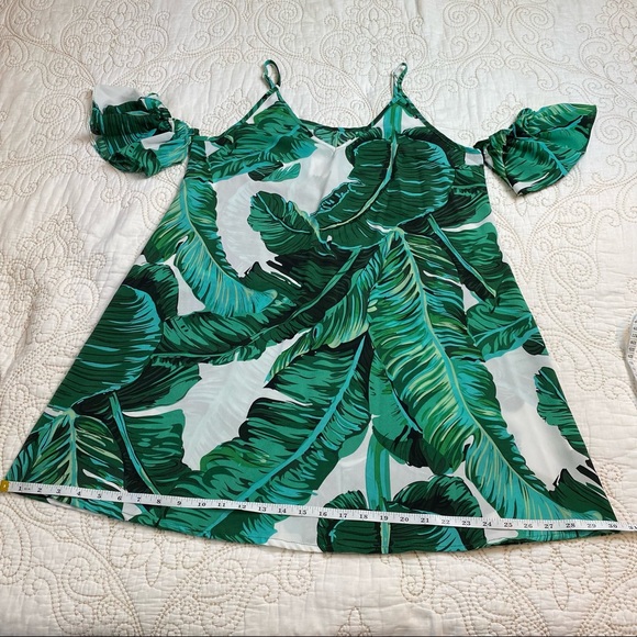 Leaf print ruffle mini dress - Picture 4 of 9